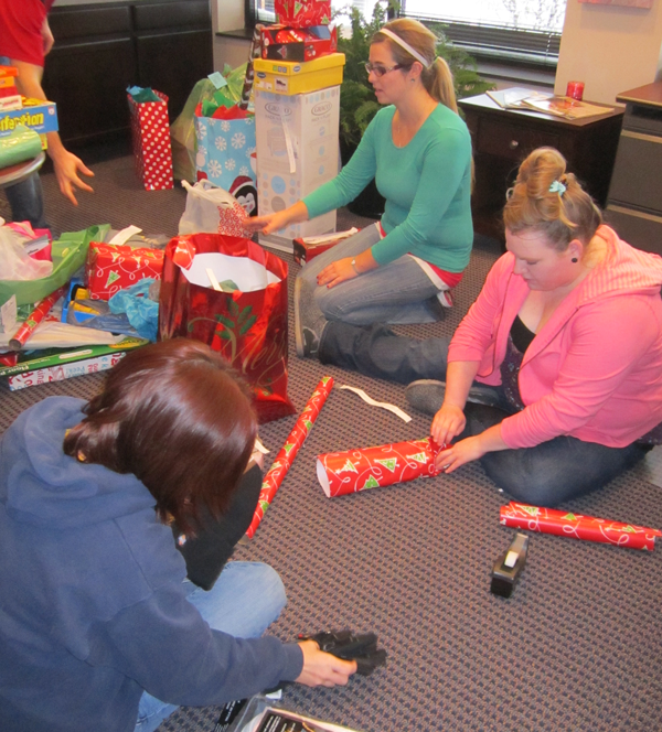 staff-wrapping-gifts-for-adopted-families2